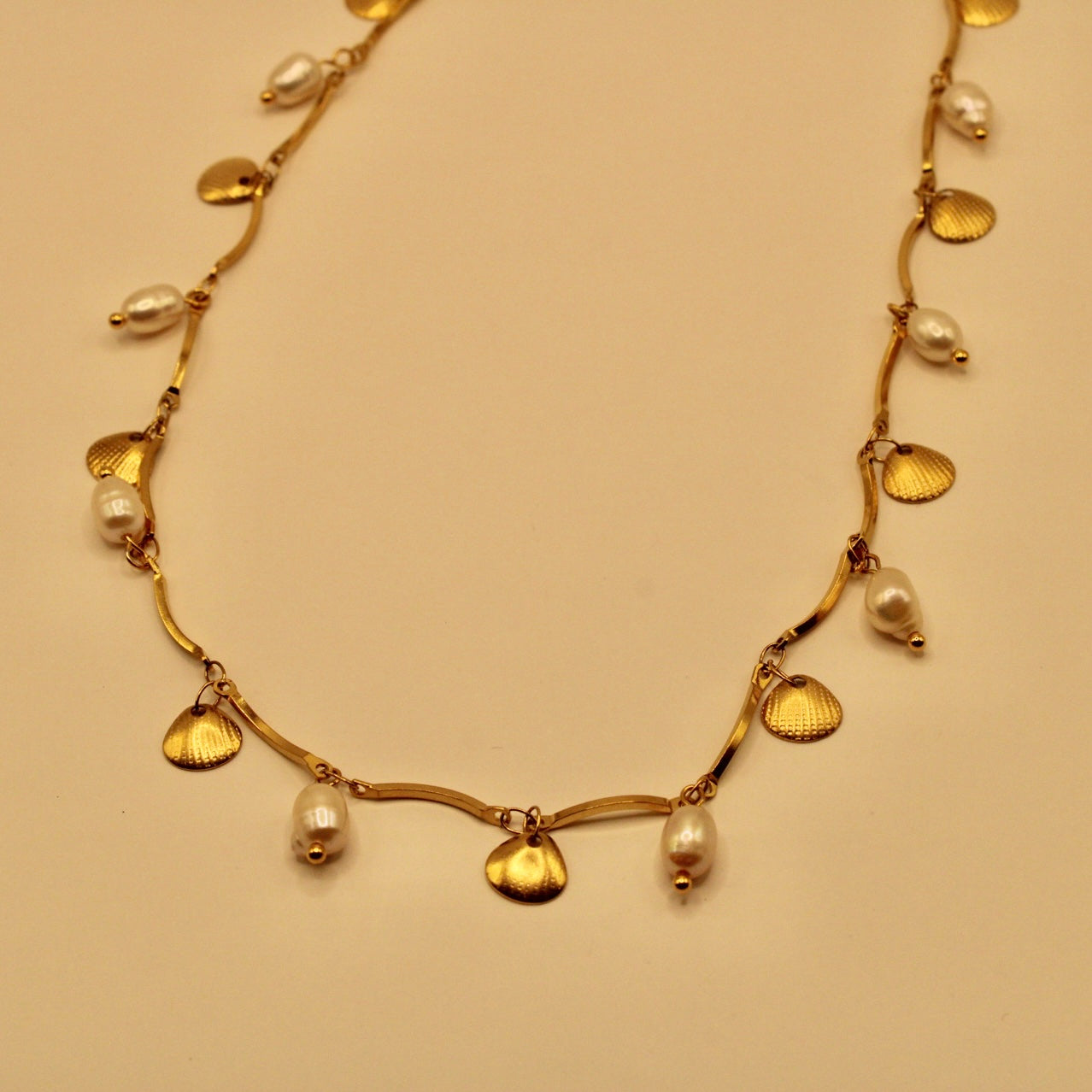 Collar Perla y Conchita