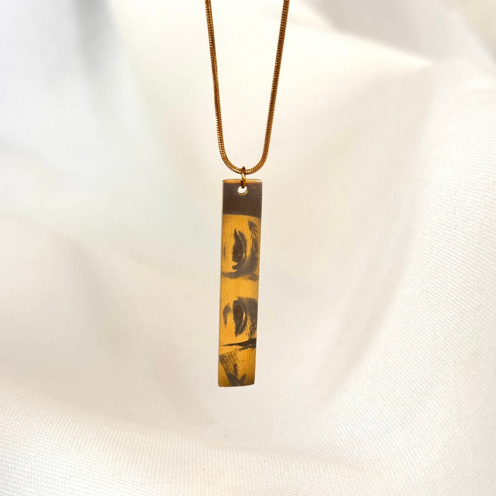 Collar con Foto de Ojos