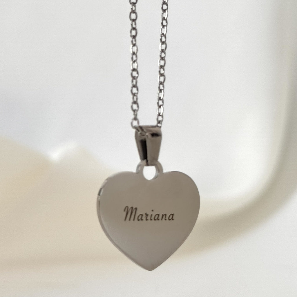 Collar Love Plateado