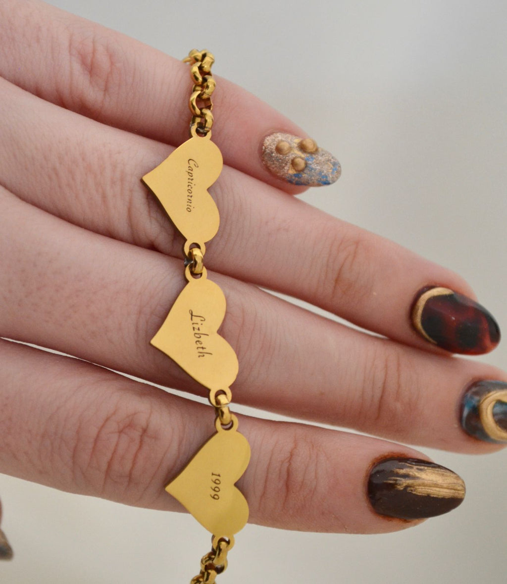 Pulsera 3 Corazones Dorada