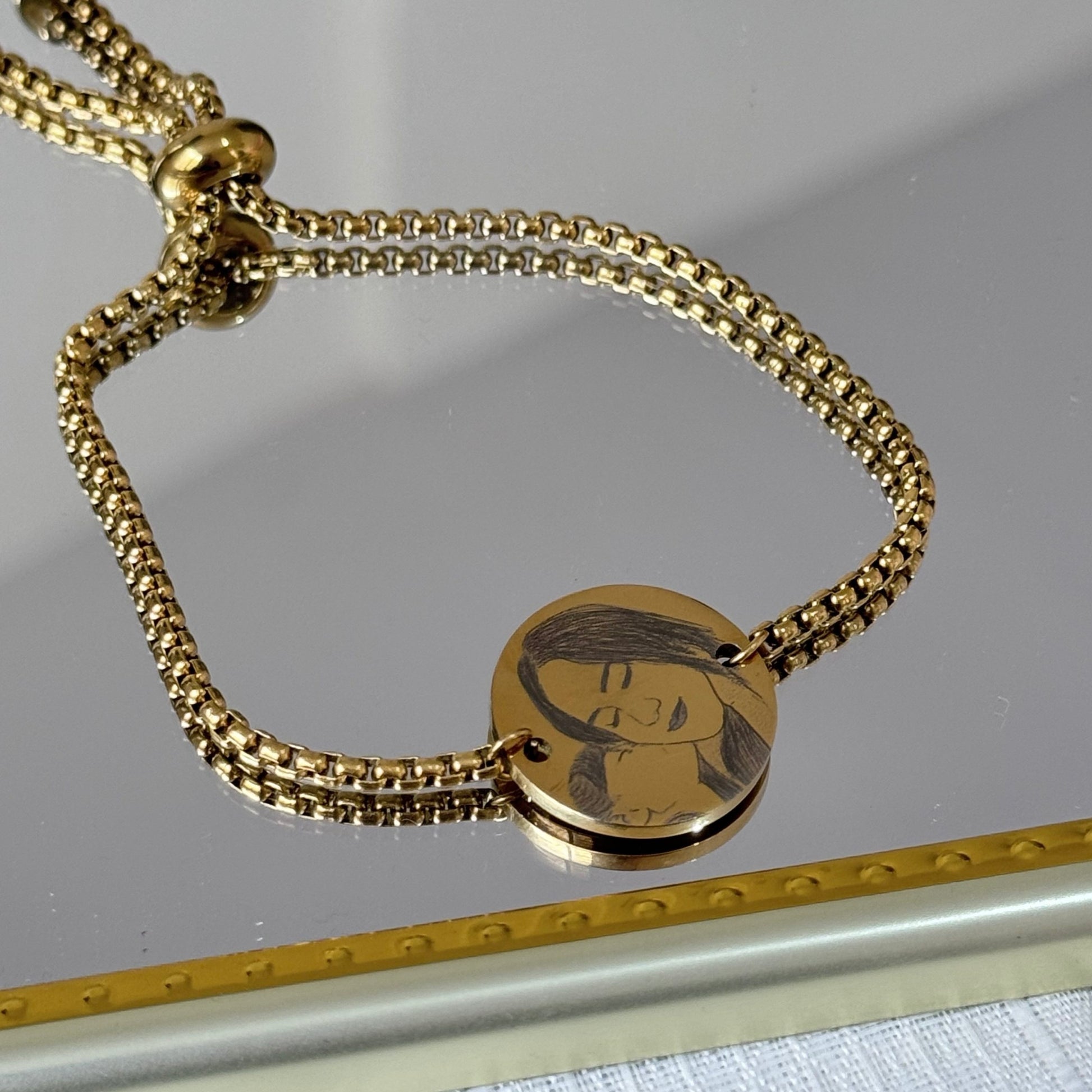 Pulsera Retrato Dorada