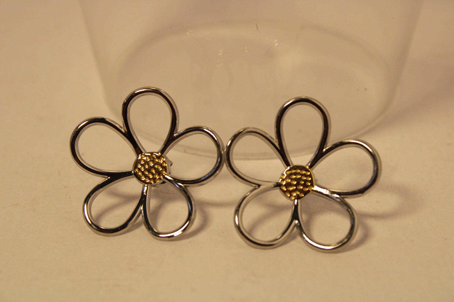 Aretes Pétalo y Sol