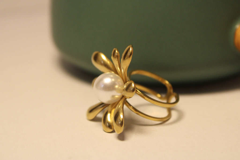 Anillo Pétalo y Perla